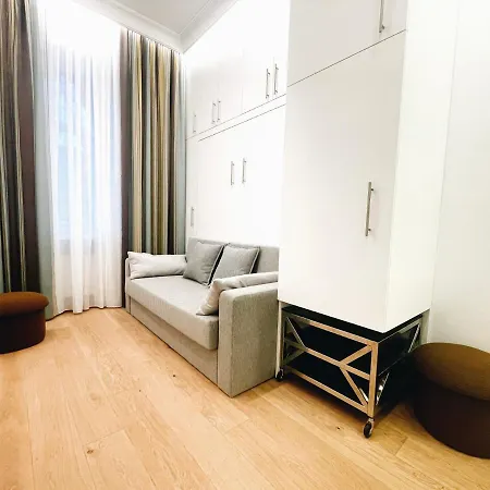 Elizabetes Appartments *